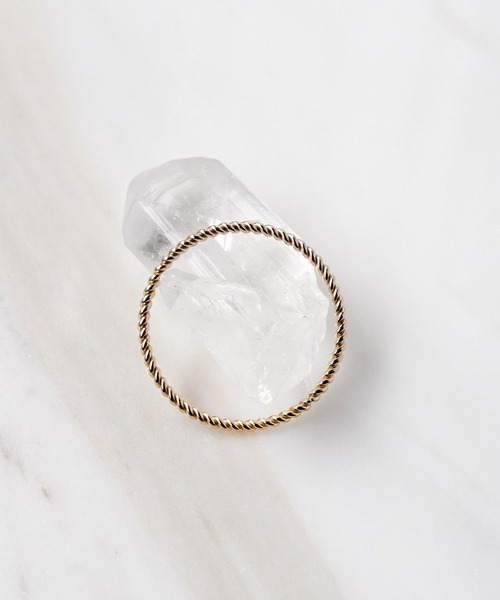 ISOLATION（アイソレーション）の「【ISOLATION / アイソレーション】14KGF Twist Ring / ゴールドフィルド ツイストリング（リング・レディース・ゴールド・#11/#9/#13）」の12枚目の写真