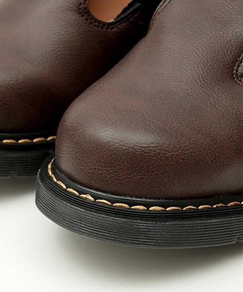 チチカカ(チチカカ)の「メタルパーツ付きシューズ(ローファー・レディース・ブラウン/ブラック・LARGE/MEDIUM)」の3枚目の写真