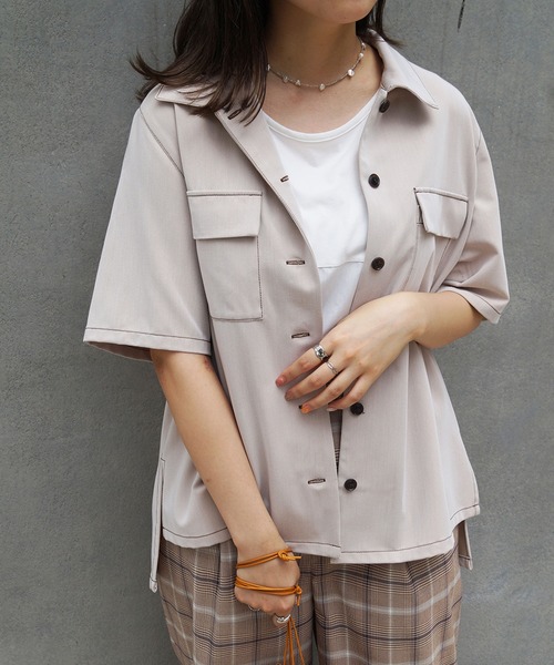 179/WG(イチナナキュウダブルジー)の「配色ステッチ半袖CPOシャツ(シャツ/ブラウス・レディース・ブラック/ベージュ/グレー・MEDIUM)」の11枚目の写真