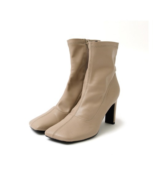 Re:EDIT（リエディ）の「[累計販売数3,000足突破！][大きいサイズ有]フェイクレザースクエアトゥミドルブーツ（ブーツ・レディース・ブラック/ブラウン/カーキ/アイボリー/キャメル・X-LARGE/MEDIUM/LARGE/XX-LARGE/SMALL）」の10枚目の写真