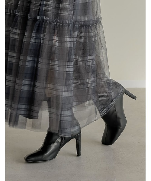 Re:EDIT（リエディ）の「[累計販売数3,000足突破！][大きいサイズ有]フェイクレザースクエアトゥミドルブーツ（ブーツ・レディース・ブラック/ブラウン/カーキ/アイボリー/キャメル・X-LARGE/MEDIUM/LARGE/XX-LARGE/SMALL）」の15枚目の写真