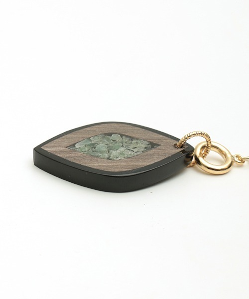 チチカカ（チチカカ）の「クラッシュストーンマンテルネックレス（ネックレス・レディース・ネイビー/オレンジ・FREE）」の10枚目の写真