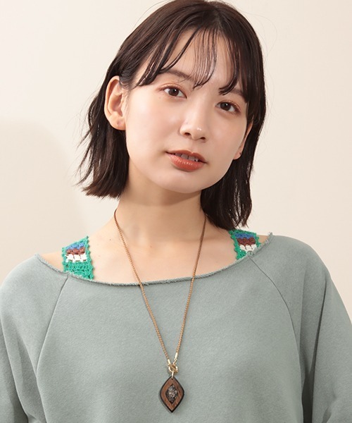 チチカカ（チチカカ）の「クラッシュストーンマンテルネックレス（ネックレス・レディース・ネイビー/オレンジ・FREE）」の5枚目の写真