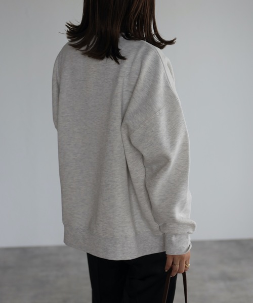 ap retro（アプレトロ）の「【裏起毛】カレッジロゴプリントルーズプルオーバー（スウェット・レディース・オフホワイト/杢グレー/グリーン/ブルー・FREE）」の9枚目の写真