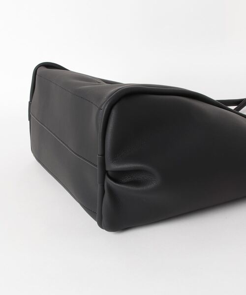 atmos pink（アトモスピンク）の「Legato Largo ソフトスキンフェイクレザー トート（トートバッグ・レディース・キャメル/ピンク系その他/ブラック/ベージュ/アイボリー/ミント・ONE SIZE）」の12枚目の写真