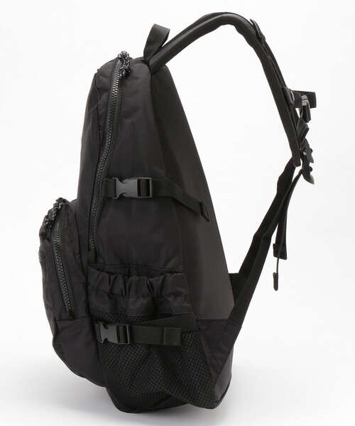 FREAK'S STORE（フリークスストア）の「FREDRIK PACKERS/フレドリックパッカーズ 420D DAY PACK KIDS/420デニールデイパックキッズ（バックパック/リュック・キッズ・ブラック/オリーブ/ピンク・ONE SIZE）」の12枚目の写真