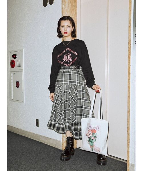 jouetie（ジュエティ）の「クレイジーパターンフリルスカート（スカート・レディース・レッド/ブラック/グレー/ライトブルー・MEDIUM）」の16枚目の写真