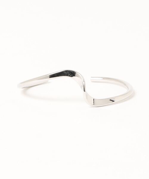 kutir(クティール)の「ツイストバングル(バングル/リストバンド・レディース・シルバー/ゴールド・FREE)」の3枚目の写真