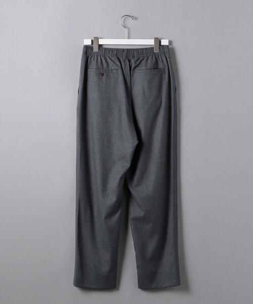 UNITED ARROWS（ユナイテッドアローズ）の「＜UNITED ARROWS＞ サキソニー オールギャザー 1プリーツ イージーパンツ（その他パンツ・メンズ・ベージュ/ネイビー/グレー・S/M/XL/L）」の15枚目の写真