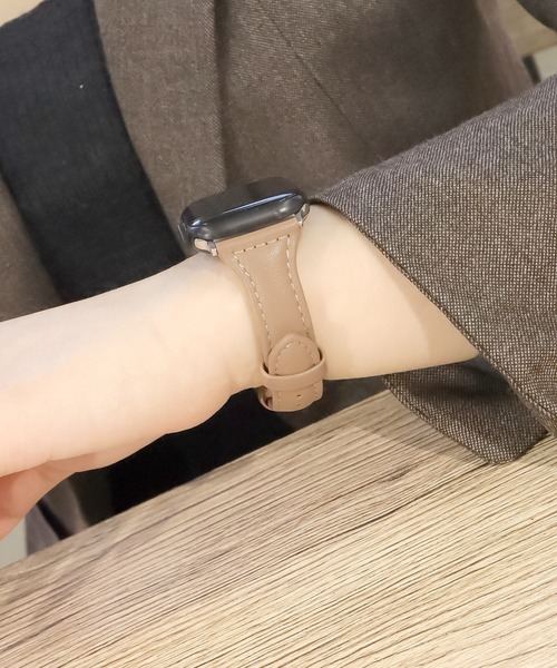 Urban Coral（アーバンコーラル）の「Apple Watch Band / アップルウォッチ バンド 本革スリムレザー / Urban Coral（デジタル腕時計・レディース・ブラック/グレー系その他/ブラウン/モカ/グリーン系その他/イエロー系その他/ベビーピンク/レッド・40mm）」の4枚目の写真