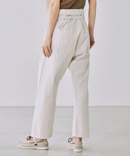 Kaptain Sunshine(キャプテン サンシャイン)の「〈別注〉KAPTAIN SUNSHINE | ワイドデニムトラウザー WOMEN(デニムパンツ・レディース・ブラック/Nat・34)」の4枚目の写真