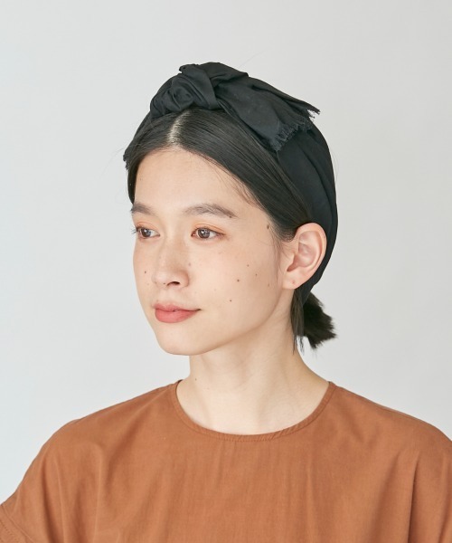 OVERRIDE（オーバーライド）の「OVERRIDE PLAIN RELAX HAIRBAND（ヘアバンド・レディース・ブラック/ブルーグレー/グリーン/ライトベージュ・FREE）」の6枚目の写真