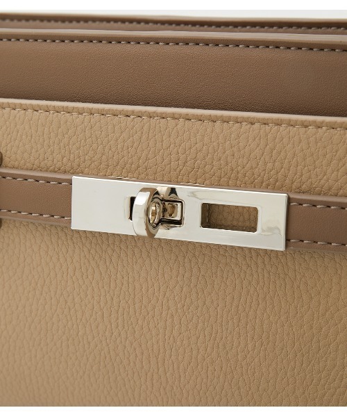 AZUL by moussy(アズールバイマウジー)の「MULTI FUNCTIONAL WALLET BAG/マルチファンクショナルウォレットバッグ(ポーチ・レディース・ライトブラウン/グリーン/ブラック・FREE)」の11枚目の写真