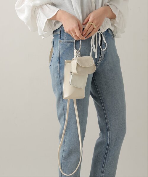 frames RAY CASSIN（フレームスレイカズン）の「リングハンドルマルチショルダー（ショルダーバッグ・レディース・ブラック/ブラウン/グリーン/キナリ・FREE）」の10枚目の写真