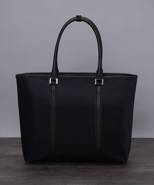 TAKEO KIKUCHI(タケオキクチ)の「◆ツイルナイロン トートバッグ(トートバッグ・メンズ・ブラック/ネイビー・00)」の13枚目の写真