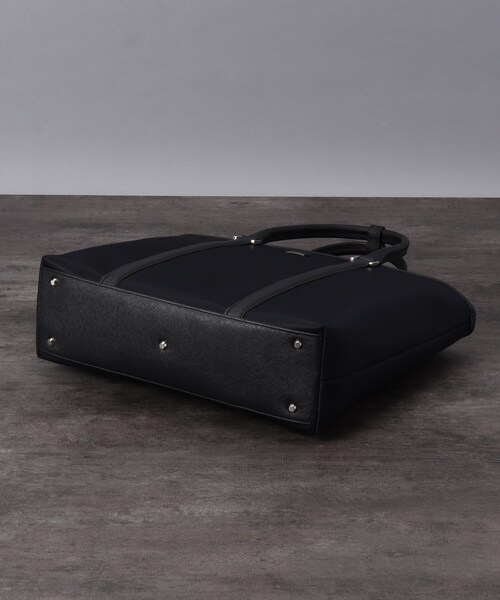 TAKEO KIKUCHI(タケオキクチ)の「◆ツイルナイロン トートバッグ(トートバッグ・メンズ・ブラック/ネイビー・00)」の20枚目の写真