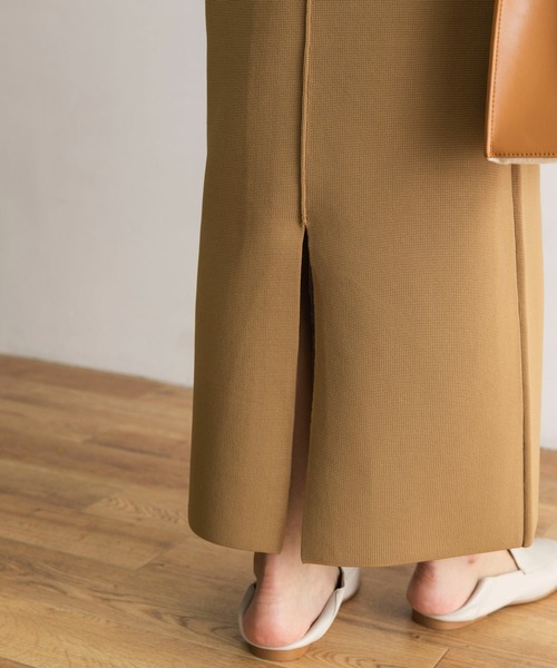 URBAN RESEARCH（アーバンリサーチ）の「ライトニットタイトスカート（スカート・レディース・ネイビー/ベージュ系その他・38/36）」の18枚目の写真