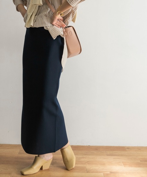 URBAN RESEARCH（アーバンリサーチ）の「ライトニットタイトスカート（スカート・レディース・ネイビー/ベージュ系その他・38/36）」の13枚目の写真