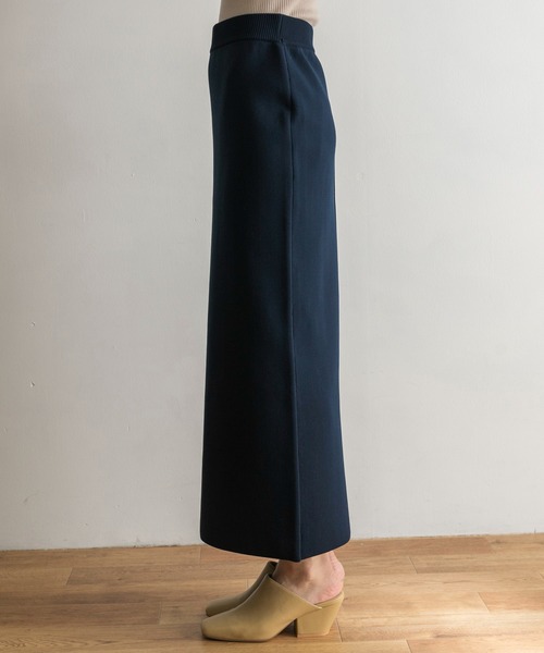 URBAN RESEARCH（アーバンリサーチ）の「ライトニットタイトスカート（スカート・レディース・ネイビー/ベージュ系その他・38/36）」の14枚目の写真