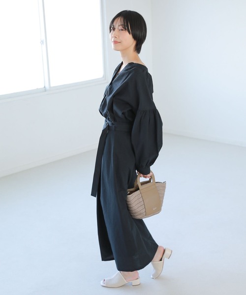 LAKOLE（ラコレ）の「キャンバスミュールサンダル / 265968（サンダル・レディース・ブラック/オフホワイト・MEDIUM/LARGE）」の5枚目の写真