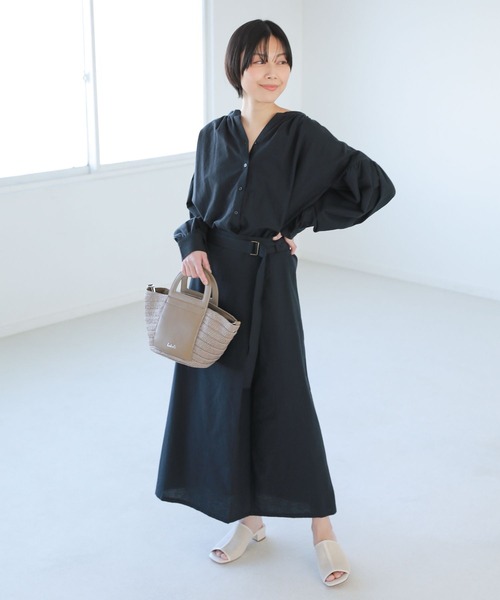 LAKOLE（ラコレ）の「キャンバスミュールサンダル / 265968（サンダル・レディース・ブラック/オフホワイト・MEDIUM/LARGE）」の6枚目の写真