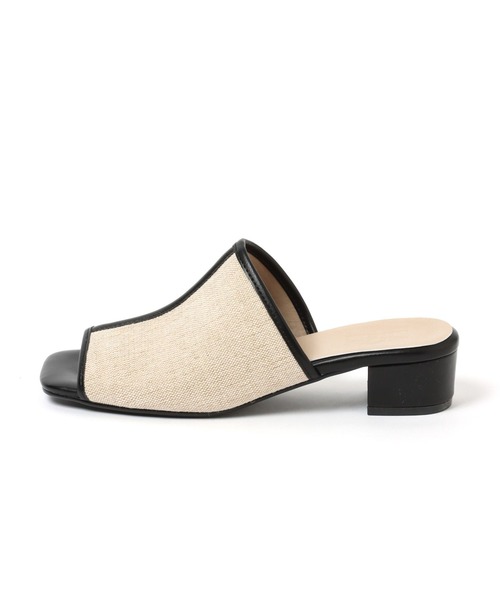 LAKOLE（ラコレ）の「キャンバスミュールサンダル / 265968（サンダル・レディース・ブラック/オフホワイト・MEDIUM/LARGE）」の13枚目の写真