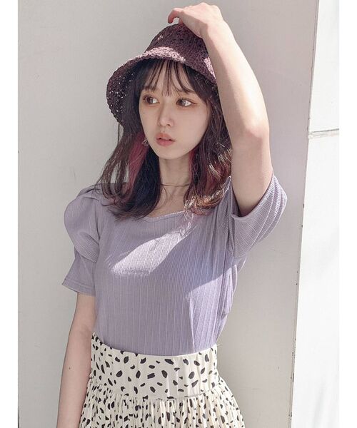 dazzlin（ダズリン）の「バックリボンコンパクトカットソー（Tシャツ/カットソー・レディース・チャコールグレー/パープル/オフホワイト/ブルー/モカ/ブラウン・FREE）」の14枚目の写真