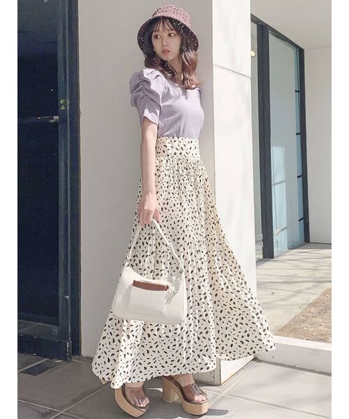 dazzlin（ダズリン）の「バックリボンコンパクトカットソー（Tシャツ/カットソー・レディース・チャコールグレー/パープル/オフホワイト/ブルー/モカ/ブラウン・FREE）」の21枚目の写真