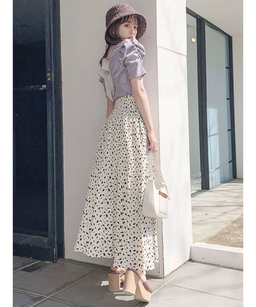 dazzlin（ダズリン）の「バックリボンコンパクトカットソー（Tシャツ/カットソー・レディース・チャコールグレー/パープル/オフホワイト/ブルー/モカ/ブラウン・FREE）」の22枚目の写真