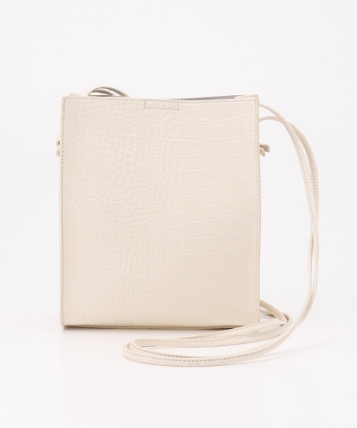 Honeys（ハニーズ）の「スクエアショルダーＢａｇ（ショルダーバッグ・レディース・ブラック/グレイッシュベージュ/アイボリー/モカ/グリーン/ダークブラウン/イエロー/ホワイト・FREE）」の22枚目の写真