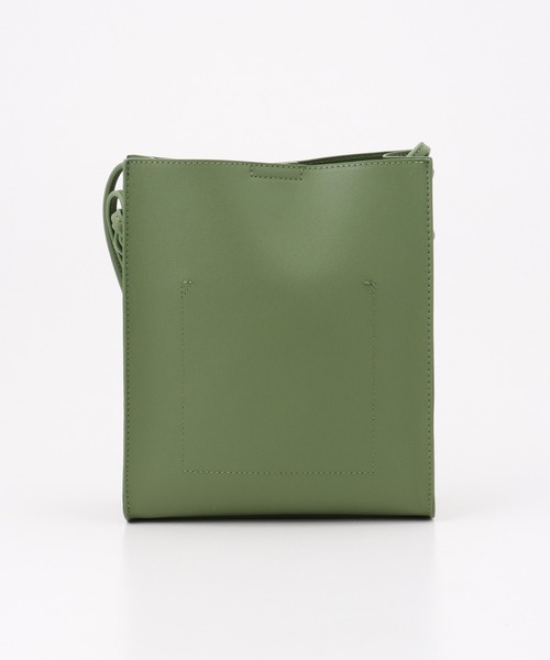 Honeys（ハニーズ）の「スクエアショルダーＢａｇ（ショルダーバッグ・レディース・ブラック/グレイッシュベージュ/アイボリー/モカ/グリーン/ダークブラウン/イエロー/ホワイト・FREE）」の13枚目の写真