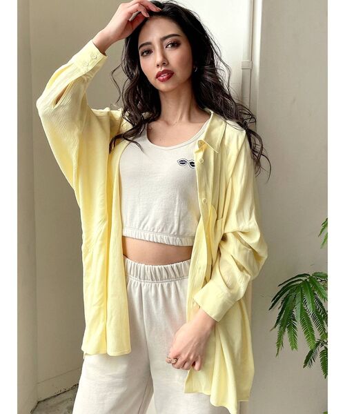 GYDA(ジェイダ)の「YORYU BIG シャツ(シャツ/ブラウス・レディース・オフホワイト/ライトイエロー/チャコールグレー・FREE)」の3枚目の写真