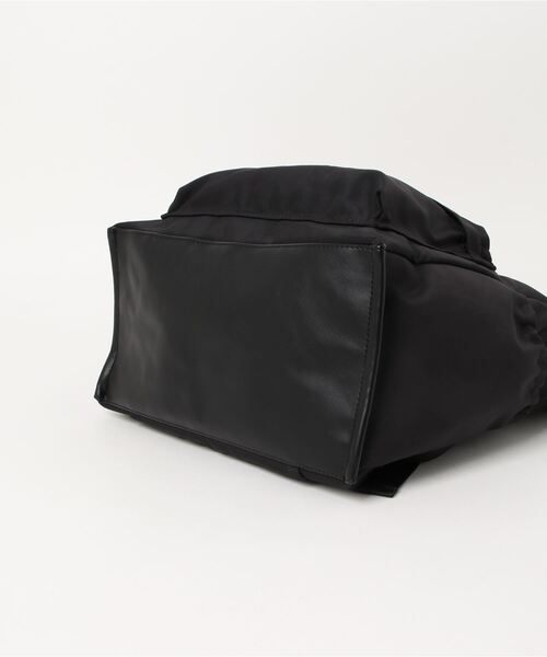 Casselini（キャセリーニ）の「リュックトートバッグ（バックパック/リュック・レディース・ベージュ/ブラック・ONE SIZE）」の4枚目の写真