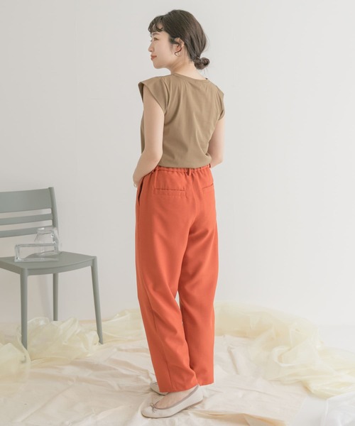 ITEMS URBANRESEARCH(アイテムズ アーバンリサーチ)の「ダブルタックパンツ(その他パンツ・レディース・ベージュ/ネイビー/レッド系その他・FREE)」の22枚目の写真
