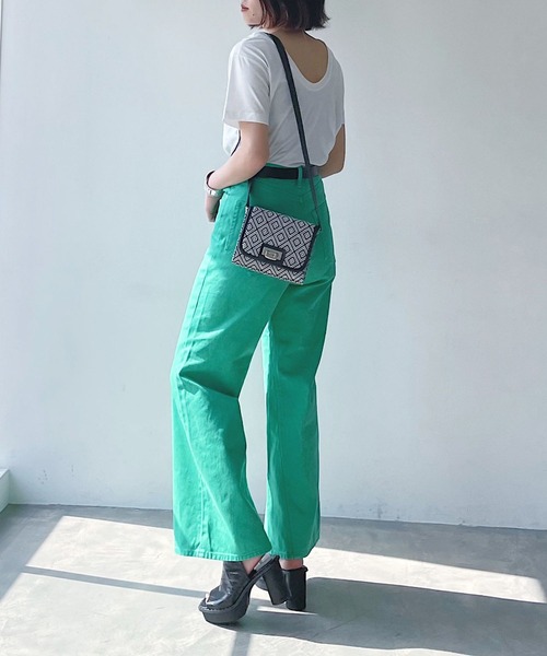 PAGEBOY（ページボーイ）の「バックオープンTシャツ（Tシャツ/カットソー・レディース・ブラック/オフホワイト/ターコイズブルー・FREE）」の5枚目の写真