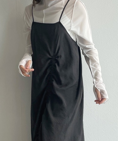 w closet（ダブルクローゼット）の「2WAYシアーフィンガーホールプルオーバー（Tシャツ/カットソー・レディース・オフホワイト/ピンク/ラベンダー/ブラック・FREE）」の6枚目の写真