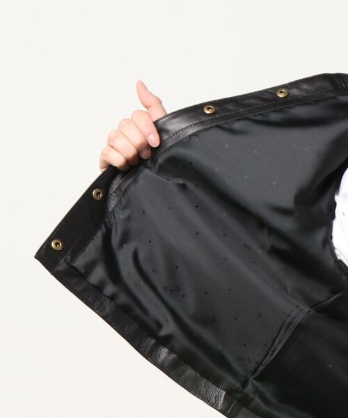 To b. by agnes b.（トゥービーバイアニエスベー）の「WS93 BLOUSON