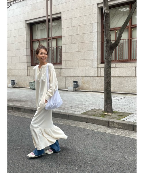 ulu(ウル)の「Organic cotton thermal laceup long dress(ワンピース・レディース・ホワイト・FREE)」の12枚目の写真