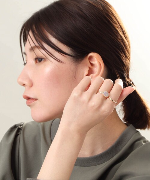 COCOSHNIK（ココシュニック）の「K10アシンメ ウェーブリング（リング・レディース・ホワイト系その他7・10号/12号/14号）」の7枚目の写真