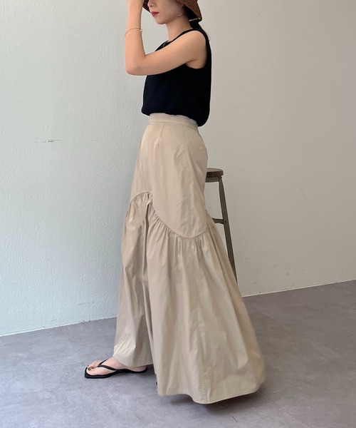 CAPRICIEUX LE'MAGE（カプリシューレマージュ）の「ラウンドティアードリバスカート（スカート・レディース・ベージュ/グリーン・FREE）」の11枚目の写真