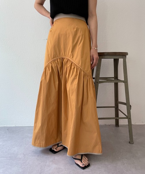 CAPRICIEUX LE'MAGE（カプリシューレマージュ）の「ラウンドティアードリバスカート（スカート・レディース・ベージュ/グリーン・FREE）」の13枚目の写真