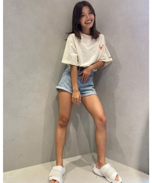 ROXY（ロキシー）の「SEE YOU AT ROXY/ロキシー半袖バックプリントTシャツ（Tシャツ/カットソー・レディース・イエロー/ナチュラル/パープル/ホワイト・SMALL/MEDIUM/LARGE）」の12枚目の写真