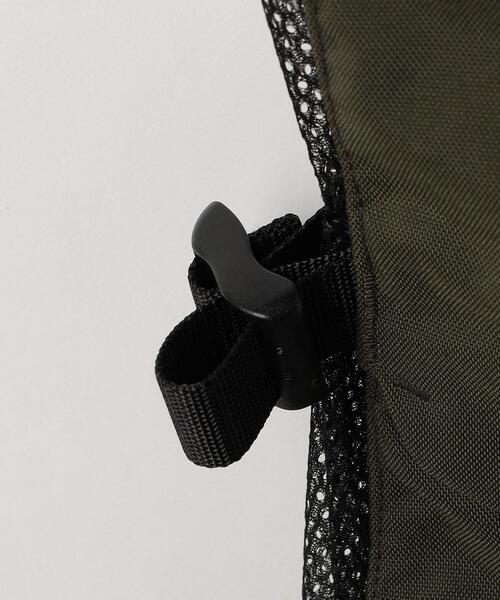 THE NORTH FACE（ザノースフェイス）の「＜THE NORTH FACE（ザ ノースフェイス）＞ギア メッシュ ベスト（ベスト・メンズ・ブラック/オリーブ・L）」の12枚目の写真