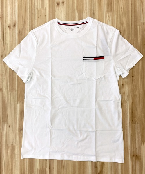 TOMMY HILFIGER(トミーヒルフィガー)の「フラッグアイコン ポケット付きTシャツ ICON SS POKET TEE(Tシャツ/カットソー・メンズ・ホワイト/ネイビー・S/M/L/XL)」の4枚目の写真