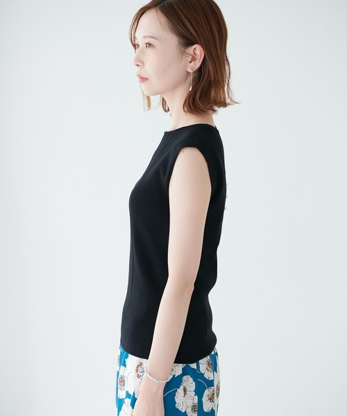ROPE' PICNIC(ロペピクニック)の「後ろパールフレンチニットプルオーバー(ニット/セーター・レディース・ブラック/オフホワイト/ブルー/イエロー・38)」の20枚目の写真