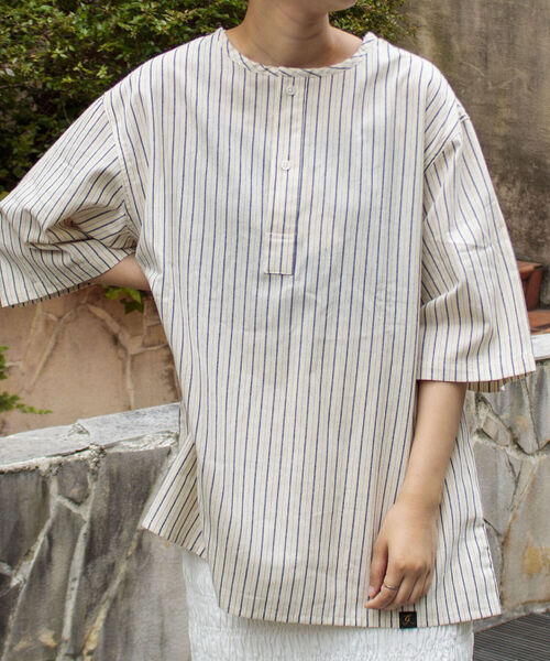 GLOSTER(グロスター)の「【GLOSTER/グロスター】《新定番》ミリタリースリーピングシャツ(シャツ/ブラウス・メンズ・ホワイト/ホワイト系その他/ブルー系その他/ライトパープル・M/L)」の3枚目の写真