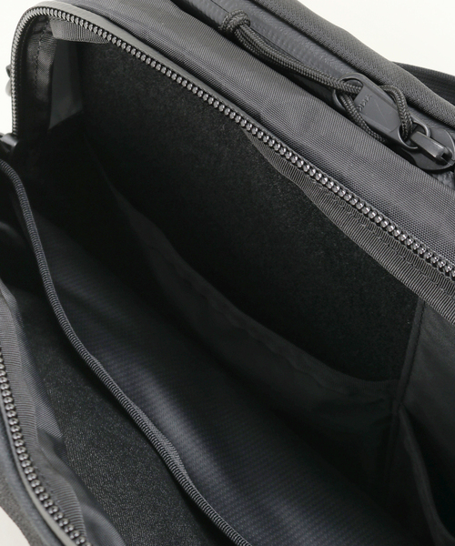 JOURNAL STANDARD(ジャーナルスタンダード)の「【MYSTERY RANCH / ミステリーランチ】3 WAY(クラッチバッグ・メンズ・ブラック・FREE)」の9枚目の写真