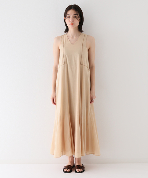 SLOBE IENA（スローブイエナ）の「【INDESTYL/インデスタイ】ノースリーブワンピース（ワンピース・レディース・ベージュ/ネイビー/イエロー・FREE）」の10枚目の写真