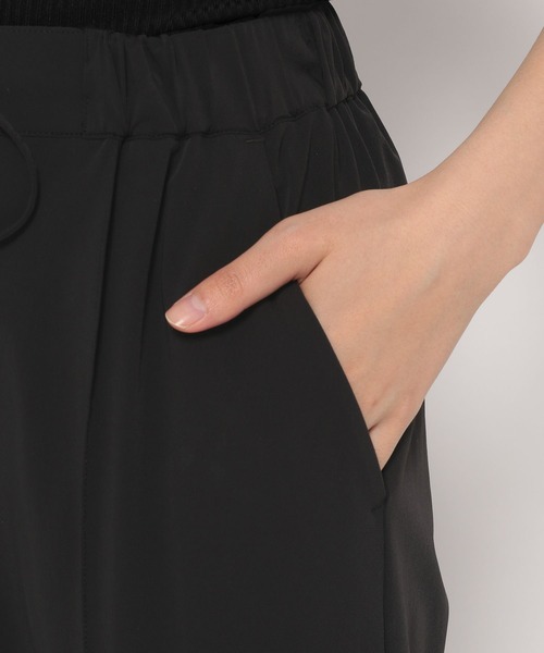 HEREIAM(ヘレイアム)の「【HEREIAM】撥水/シルキーツイルジョグパンツ(その他パンツ・レディース・ブラック/ブラウン系その他・SMALL/MEDIUM)」の12枚目の写真