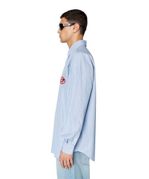 DIESEL ビッグロゴ　オーバーサイズシャツＭ DIESEL ディーゼル 長袖シャツ メンズ ワンポイントロゴステッチ
